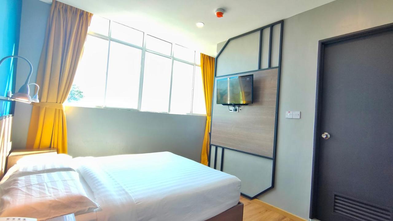 Uptown Hotel Semporna Ngoại thất bức ảnh