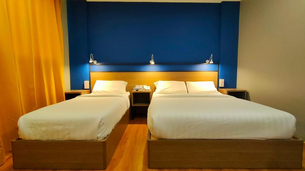 Uptown Hotel Semporna Ngoại thất bức ảnh